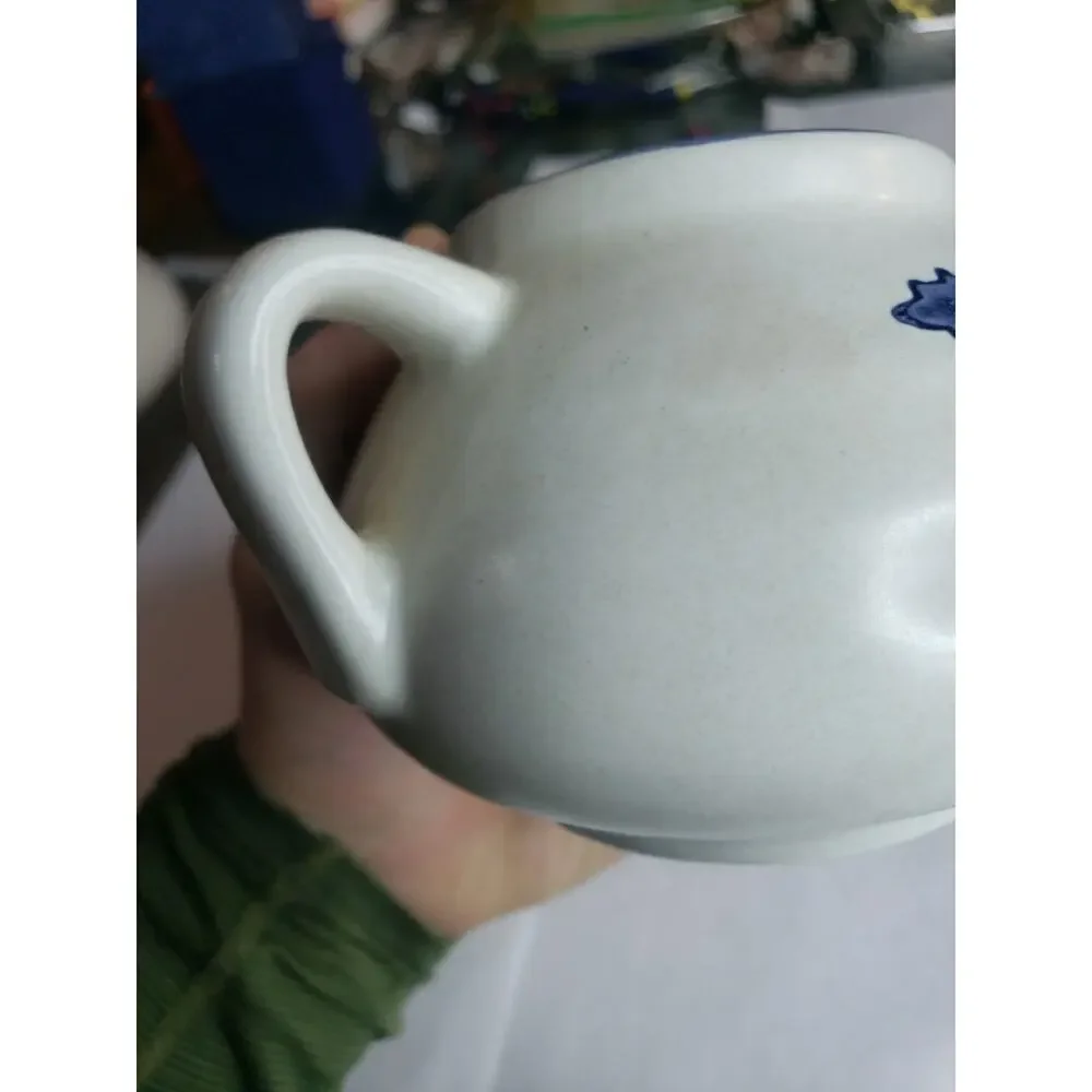 Pfaltzgraff Yorktowne Gravy Boat Blue Floral Country Cottagecore